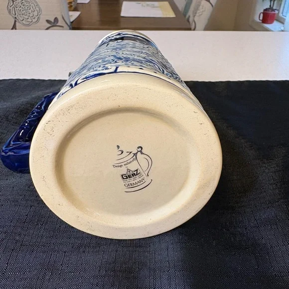 Limited Edition German Neuschwanstein Castle Souvenir Beer Stein - Picture 9 of 9